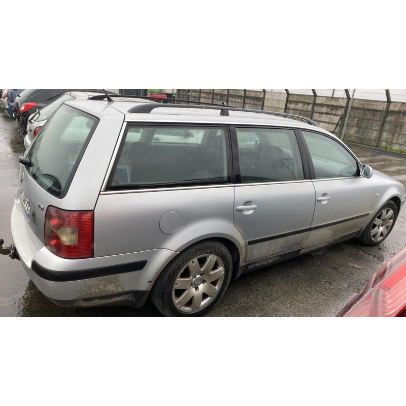 Serrure avant droit VOLKSWAGEN PASSAT 4 Photo n°13
