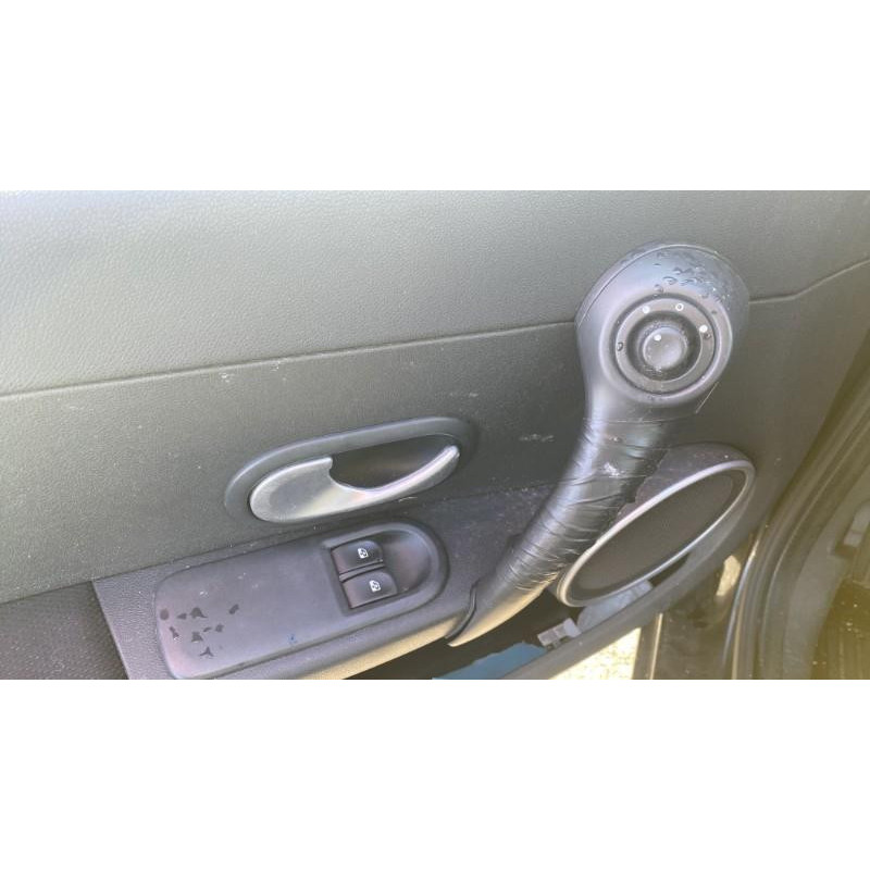 Boitier UCH RENAULT CLIO 3 Photo n°14