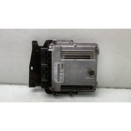 Calculateur moteur RENAULT MEGANE 3 Photo n°1