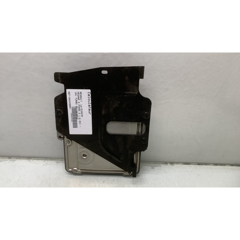 Calculateur moteur RENAULT MEGANE 3 Photo n°4