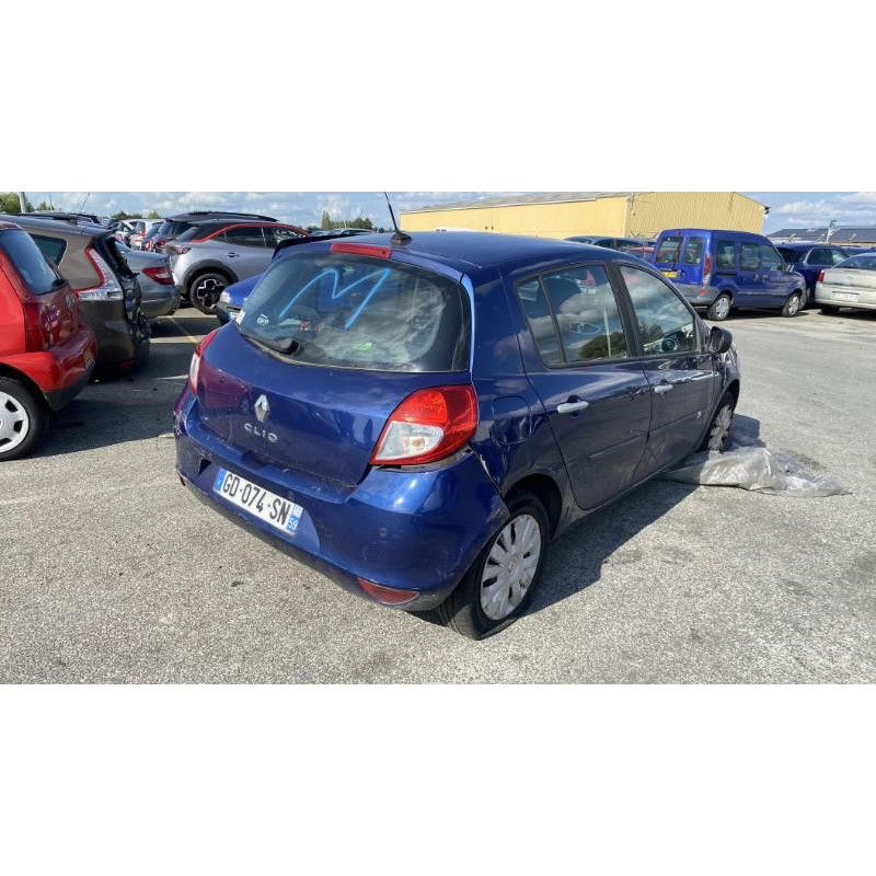 Boitier UCH RENAULT CLIO 3 Photo n°4