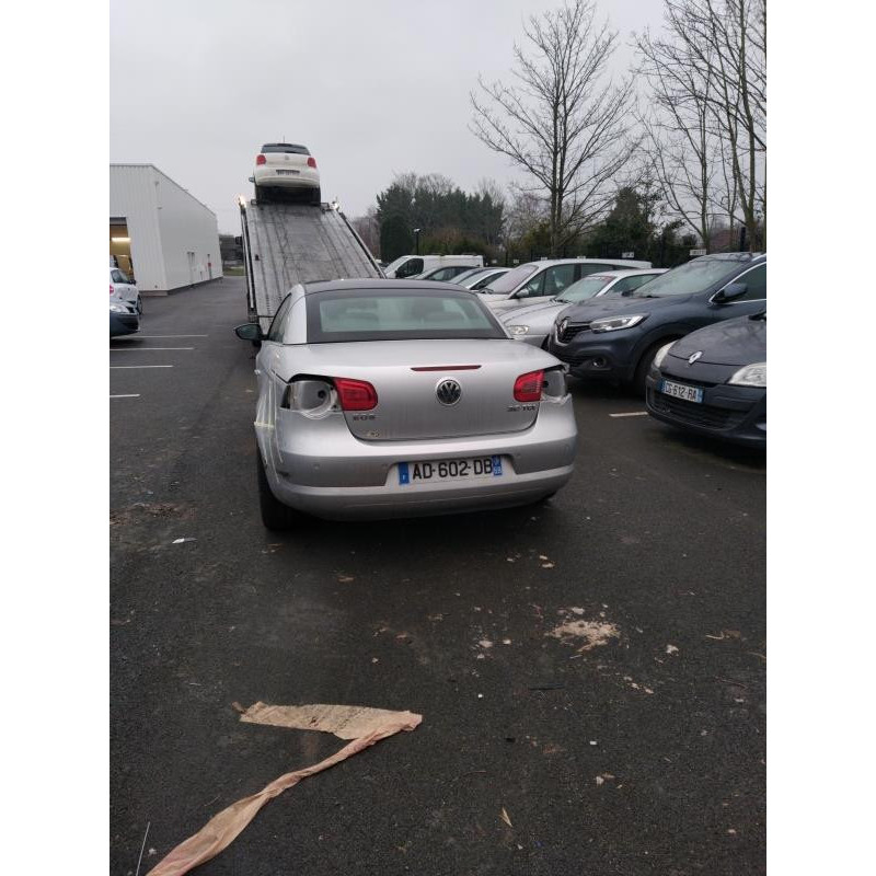 Feu arriere secondaire droit (feux) VOLKSWAGEN EOS Photo n°10