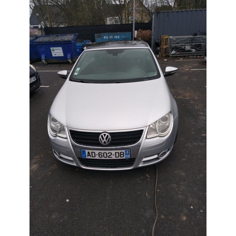 Feu arriere secondaire gauche (feux) VOLKSWAGEN EOS Photo n°17
