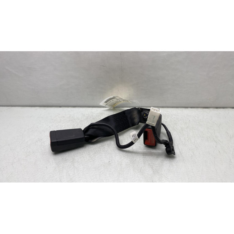 Attache ceinture arriere droit KIA PICANTO 3 Photo n°2