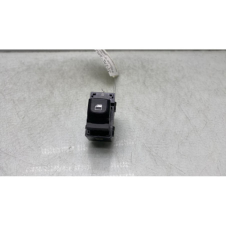 Interrupteur de leve vitre avant droit KIA PICANTO 3