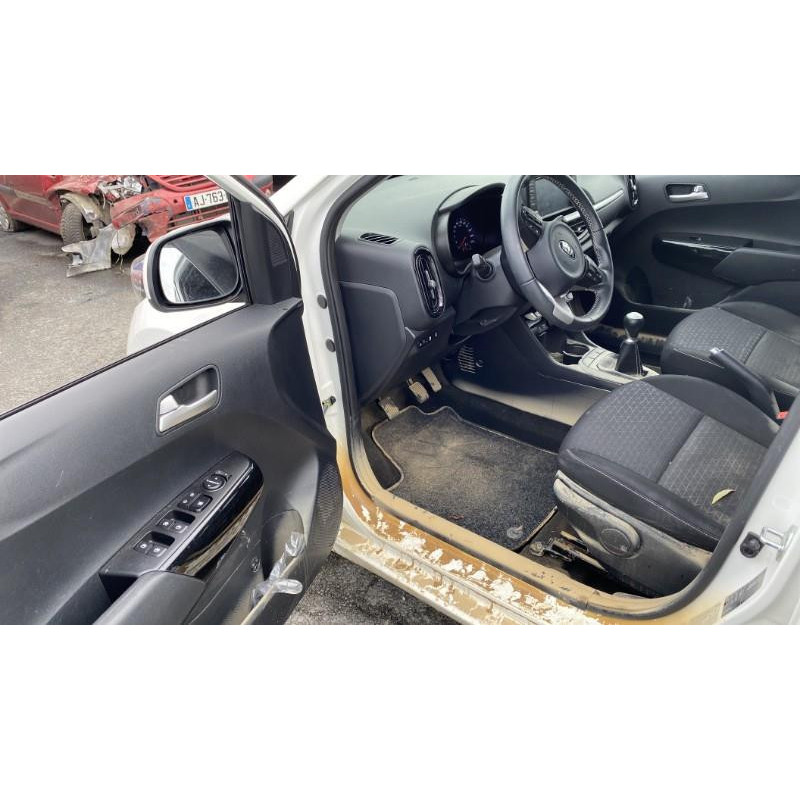 Interrupteur de leve vitre avant droit KIA PICANTO 3 Photo n°6