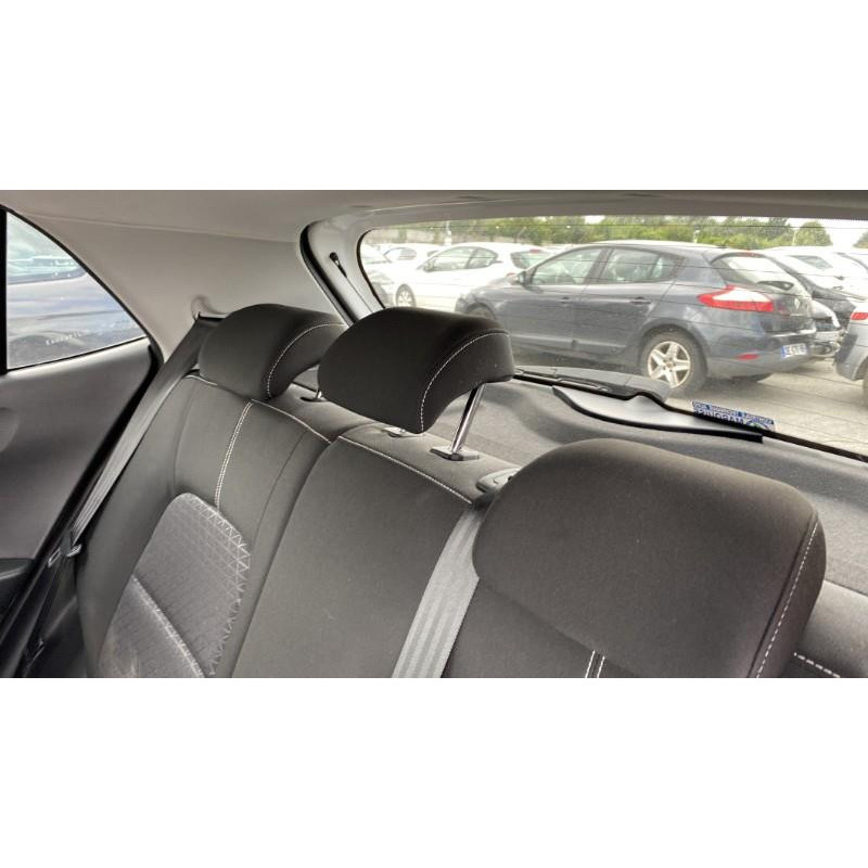 Interrupteur de leve vitre avant droit KIA PICANTO 3 Photo n°20