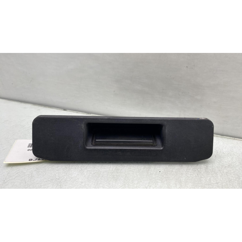 Bouton de coffre MERCEDES CLASSE GLA 156 Photo n°1