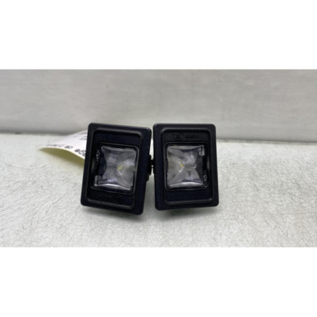 Eclairage de plaque MERCEDES CLASSE GLA 156
