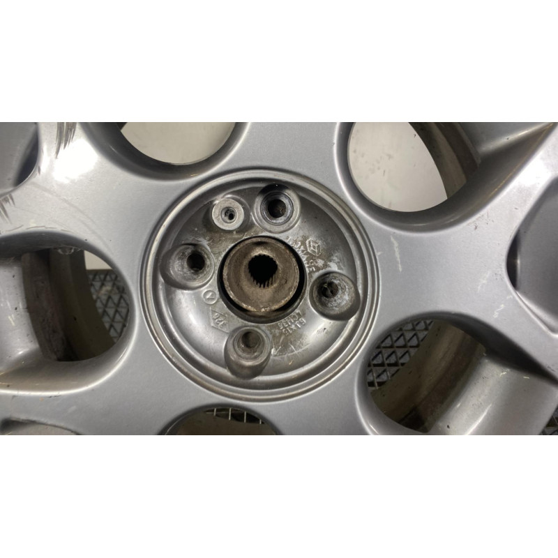 Jante RENAULT CLIO 2 Photo n°3