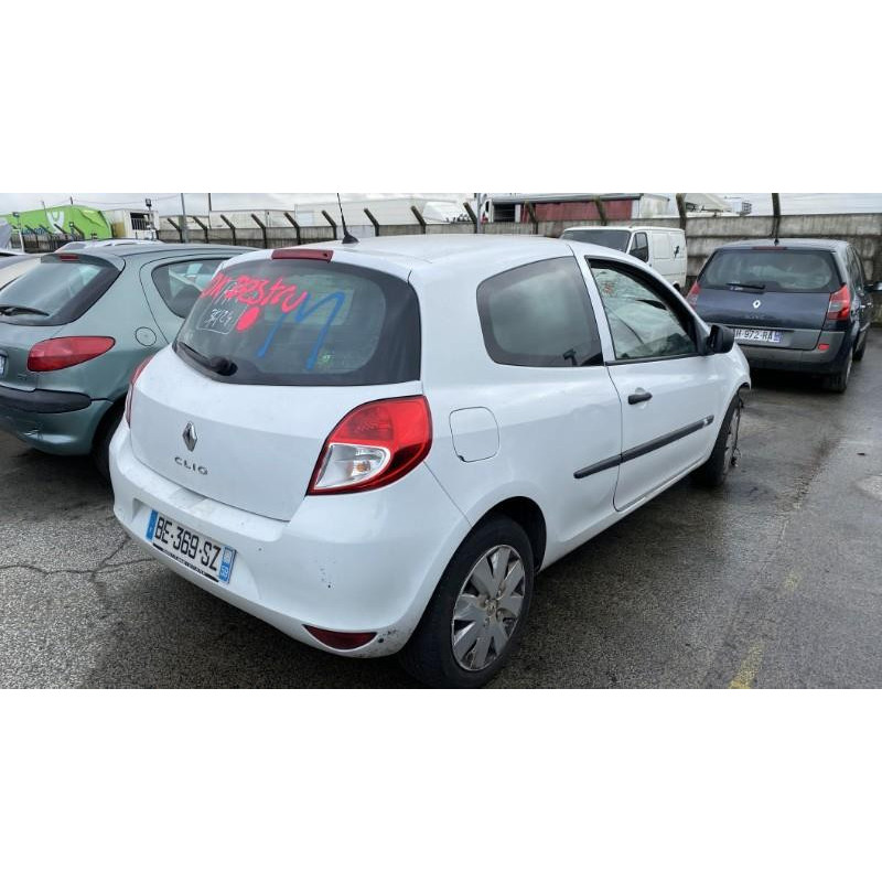 Boitier UCH RENAULT CLIO 3 Photo n°5