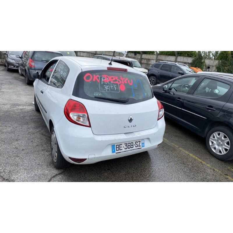 Boitier UCH RENAULT CLIO 3 Photo n°18