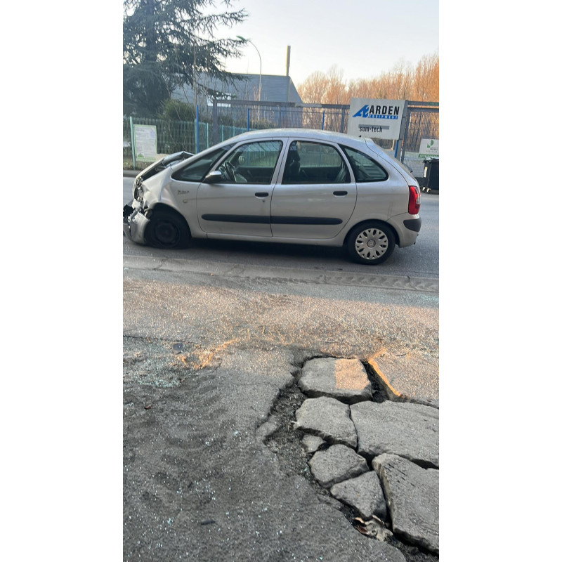 Pare choc arriere CITROEN XSARA PICASSO Photo n°9