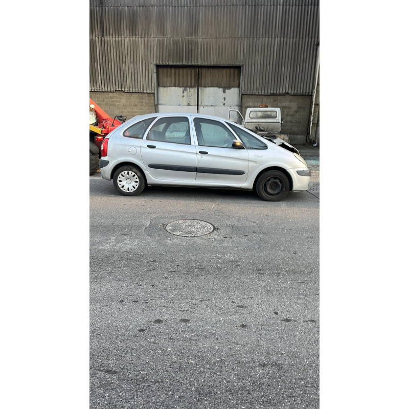 Pare choc arriere CITROEN XSARA PICASSO Photo n°14