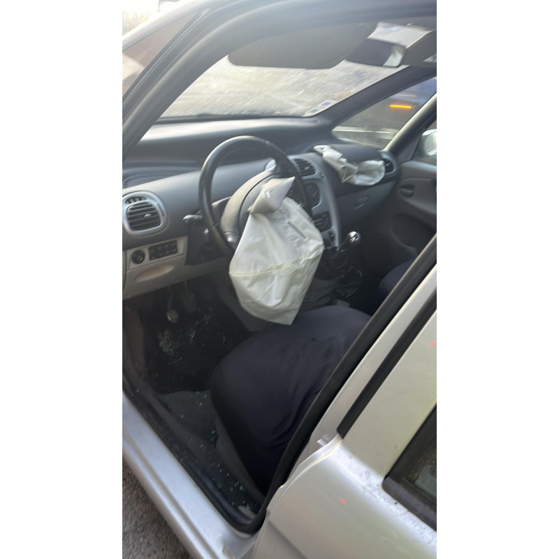 Verin de coffre CITROEN XSARA PICASSO Photo n°7