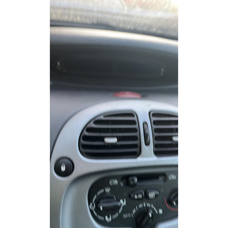Verin de coffre CITROEN XSARA PICASSO Photo n°20