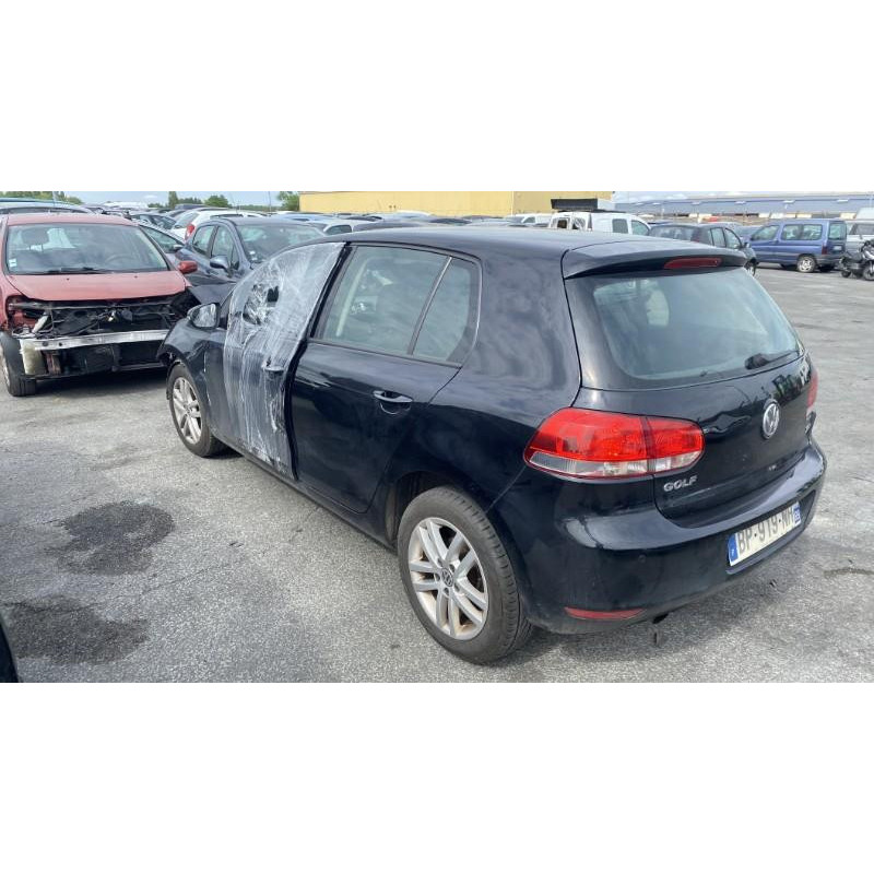 Attache ceinture avant droit VOLKSWAGEN GOLF 6 Photo n°18