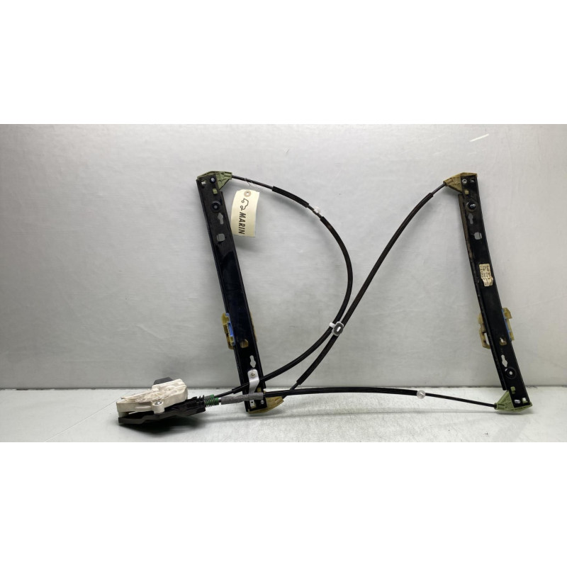 Leve vitre electrique avant gauche AUDI A1 1 Photo n°5