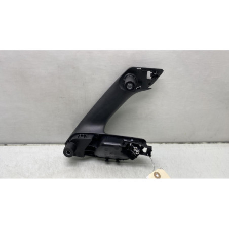 Poignee interieur arriere droit VOLKSWAGEN POLO 5 Photo n°1
