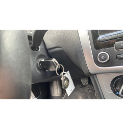 Poignee interieur arriere droit VOLKSWAGEN POLO 5