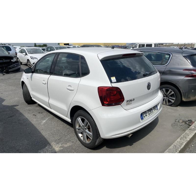 Volant VOLKSWAGEN POLO 5 Photo n°9