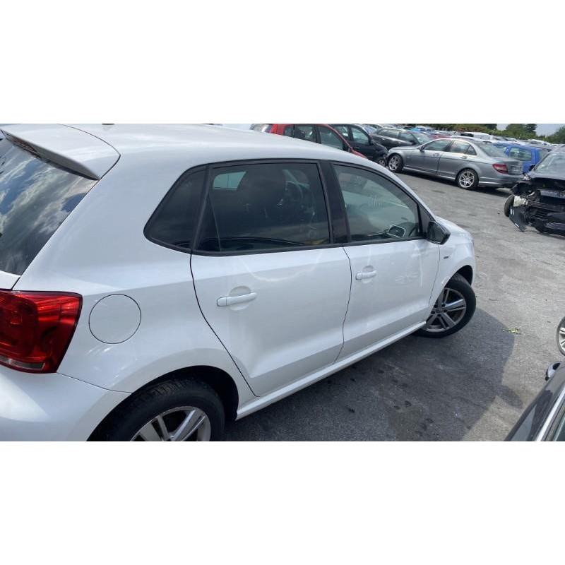 Volant VOLKSWAGEN POLO 5 Photo n°10