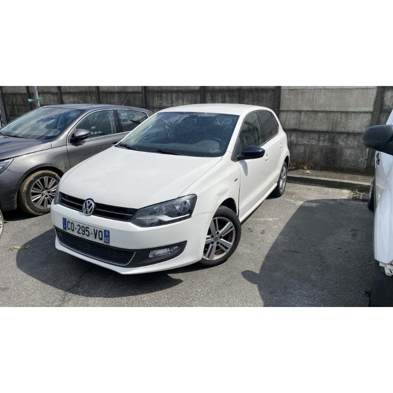 Volant VOLKSWAGEN POLO 5 Photo n°12