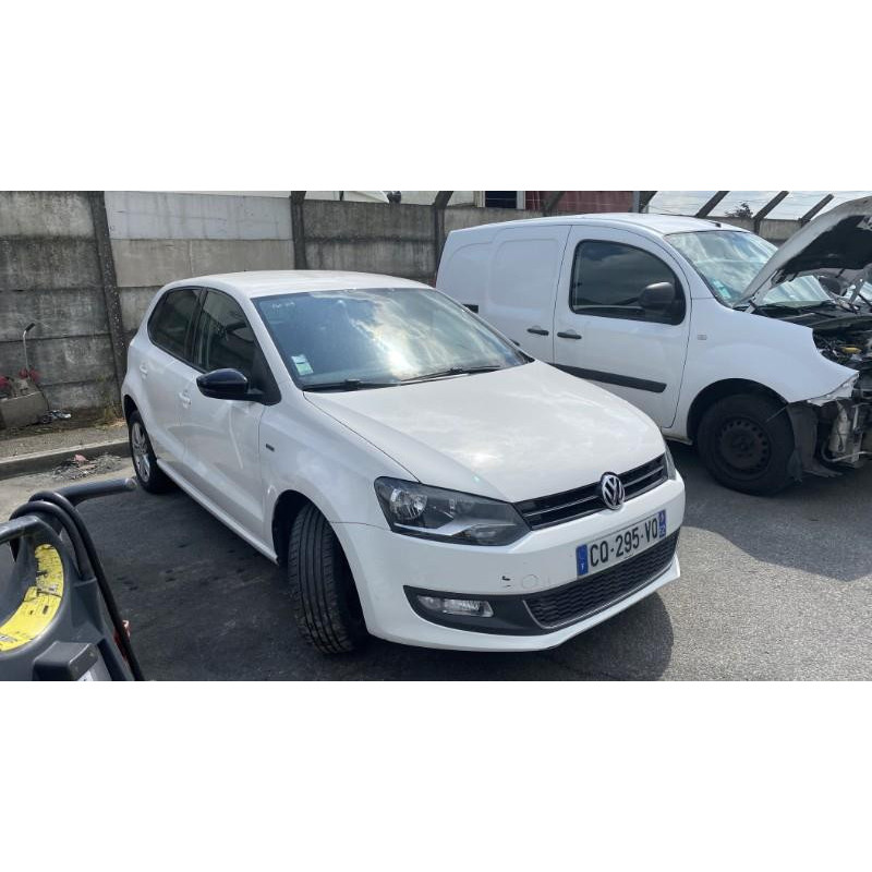 Volant VOLKSWAGEN POLO 5 Photo n°15