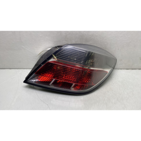 Feu arriere principal droit (feux) OPEL ASTRA H Photo n°1