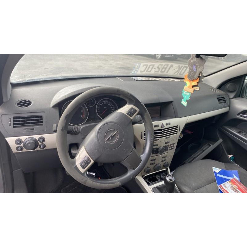 Feu arriere principal droit (feux) OPEL ASTRA H Photo n°8