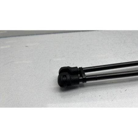 Verin de coffre PEUGEOT 2008 2