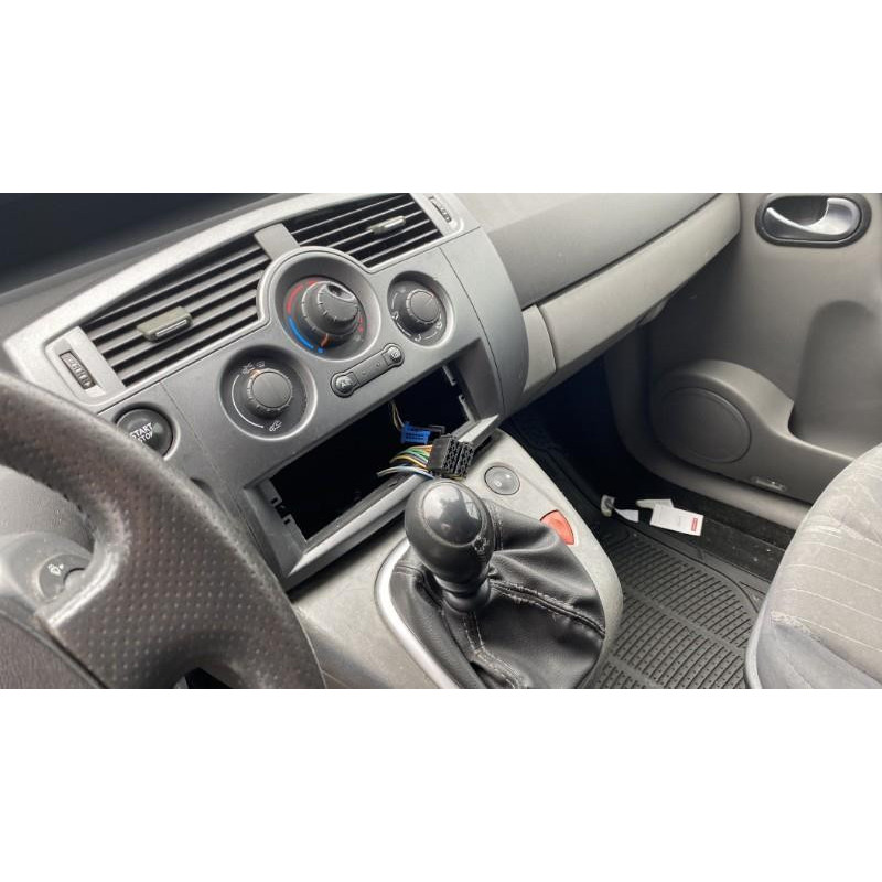 Boitier UCH RENAULT SCENIC 2 Photo n°14