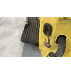Porte avant gauche RENAULT MEGANE 1