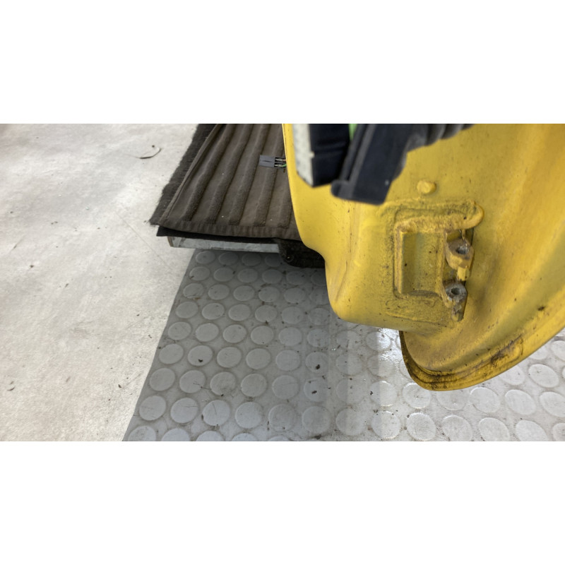 Porte avant gauche RENAULT MEGANE 1 Photo n°4
