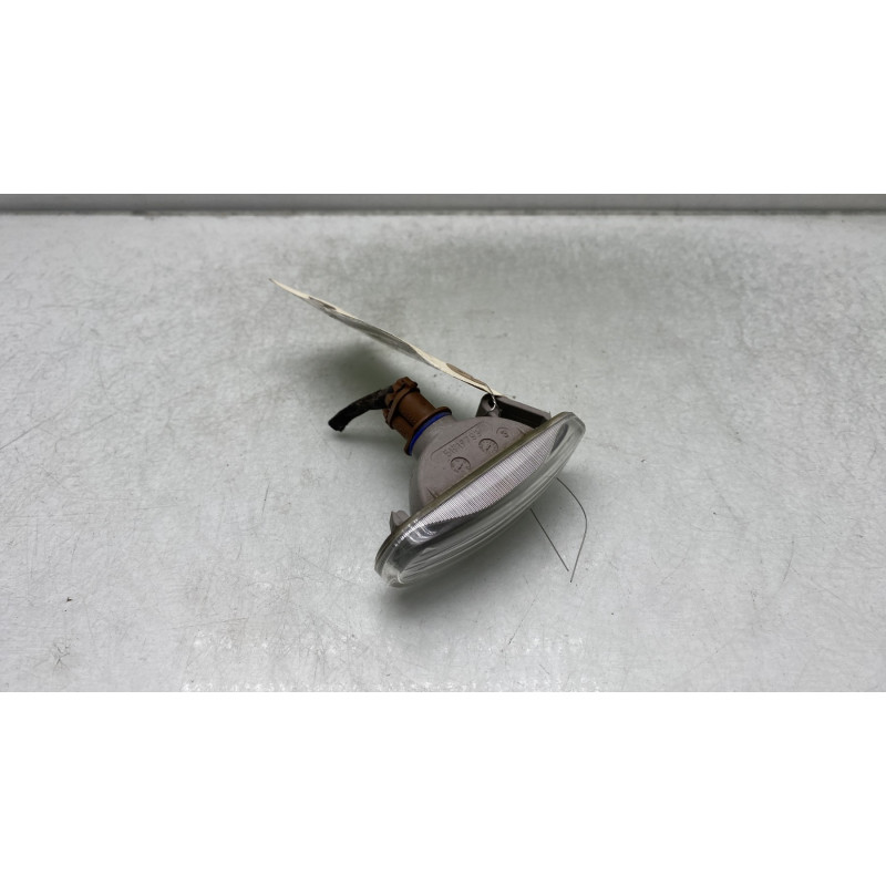 Repetiteur clignotant avant droit  (Feux) FIAT QUBO Photo n°2