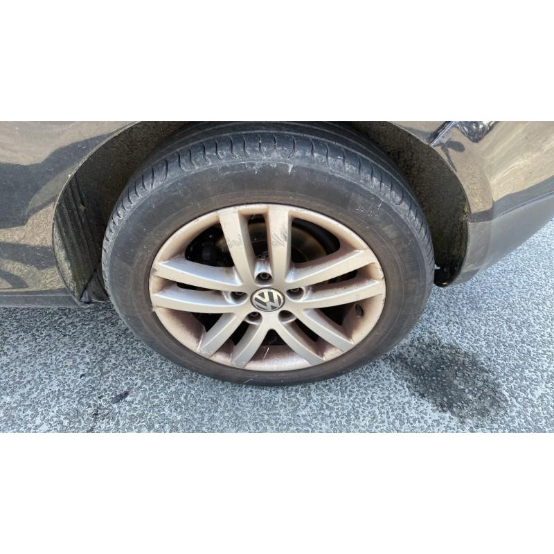 Feu arriere secondaire gauche (feux) VOLKSWAGEN GOLF 5 Photo n°6