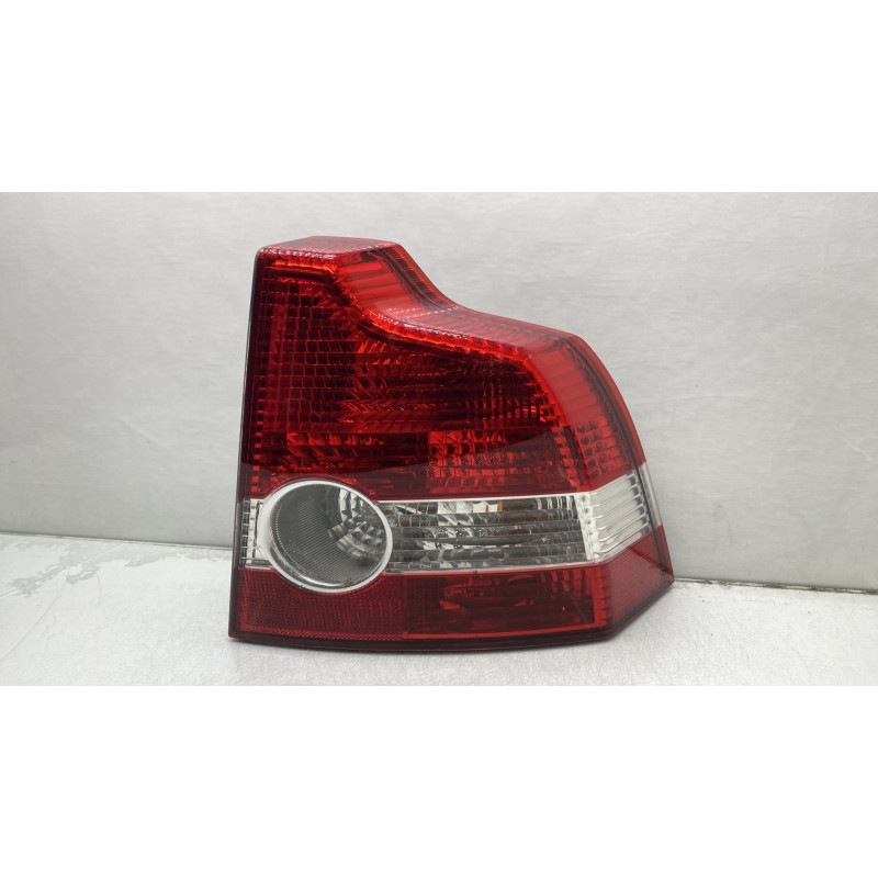 Feu arriere principal droit (feux) VOLVO S 40 2 Photo n°1