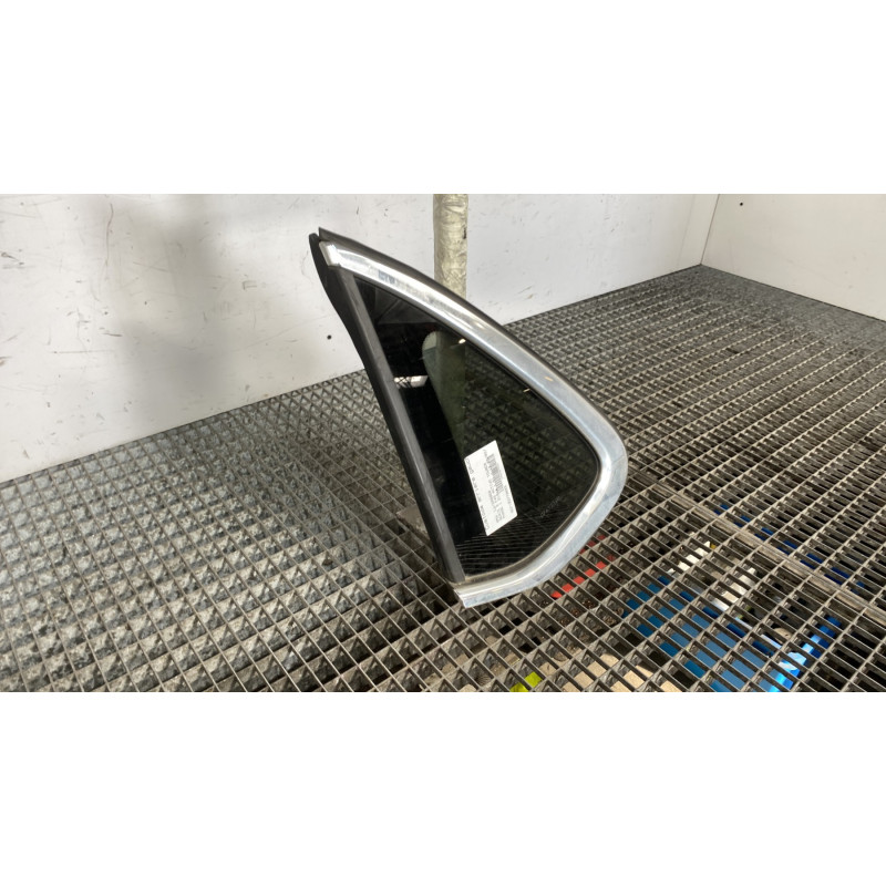 Custode arriere gauche BMW SERIE 2 F45 ACTIVE Photo n°3
