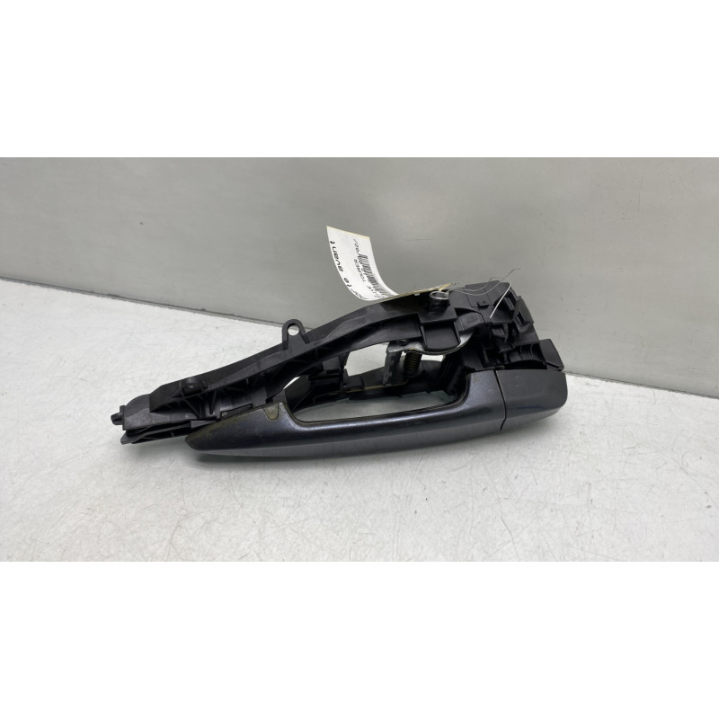 Poignee porte avant droit BMW SERIE 2 F45 ACTIVE Photo n°4