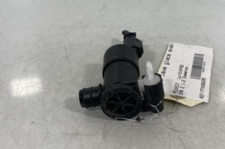 Pompe lave glace avant PEUGEOT 208 2