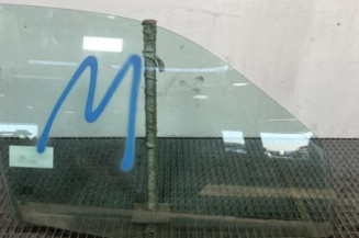 Vitre avant droit RENAULT CLIO 2