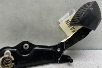 Pedale d'embrayage PEUGEOT 207