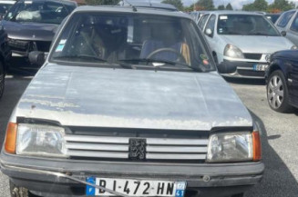 Moteur PEUGEOT 205 Photo n°1