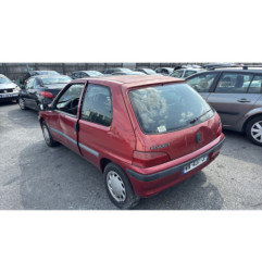 Aile avant droit PEUGEOT 106