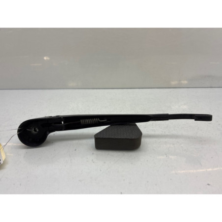 Bras essuie glace arriere VOLKSWAGEN GOLF 4 Photo n°1