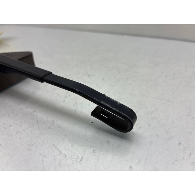 Bras essuie glace arriere VOLKSWAGEN GOLF 4 Photo n°4