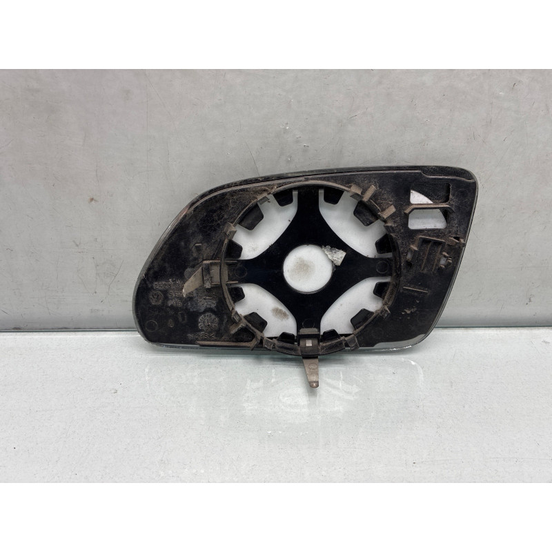 Glace retroviseur droit VOLKSWAGEN POLO 4 Photo n°3