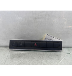 Bouton de warning AUDI A3 2 Photo n°1