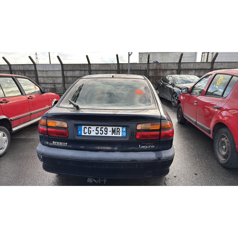 Bouton de coffre RENAULT LAGUNA 1 Photo n°10