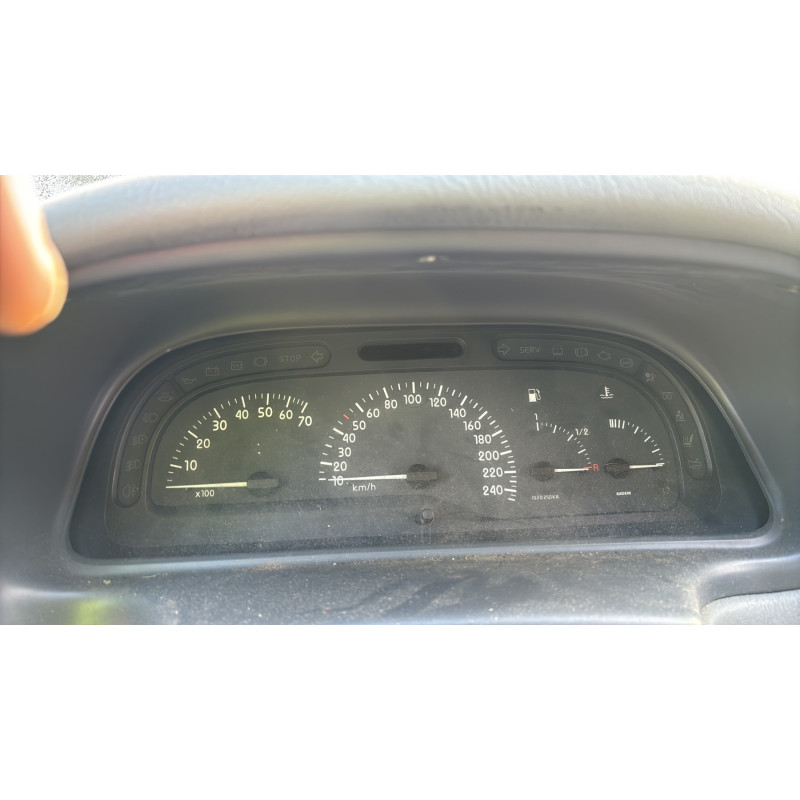 Leve vitre electrique avant gauche RENAULT LAGUNA 1 Photo n°20